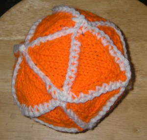 knit icosahedron